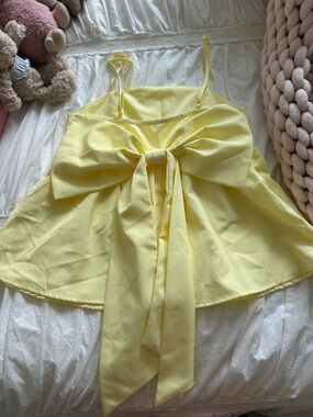SHEIN Yellow Bow Spaghetti Strap Camisole